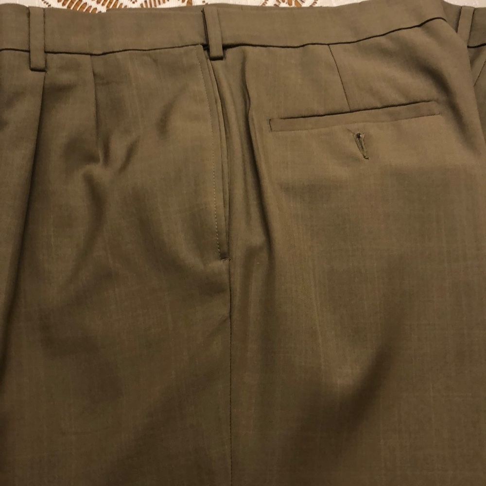 Tan suit pants - Picture 3 of 4